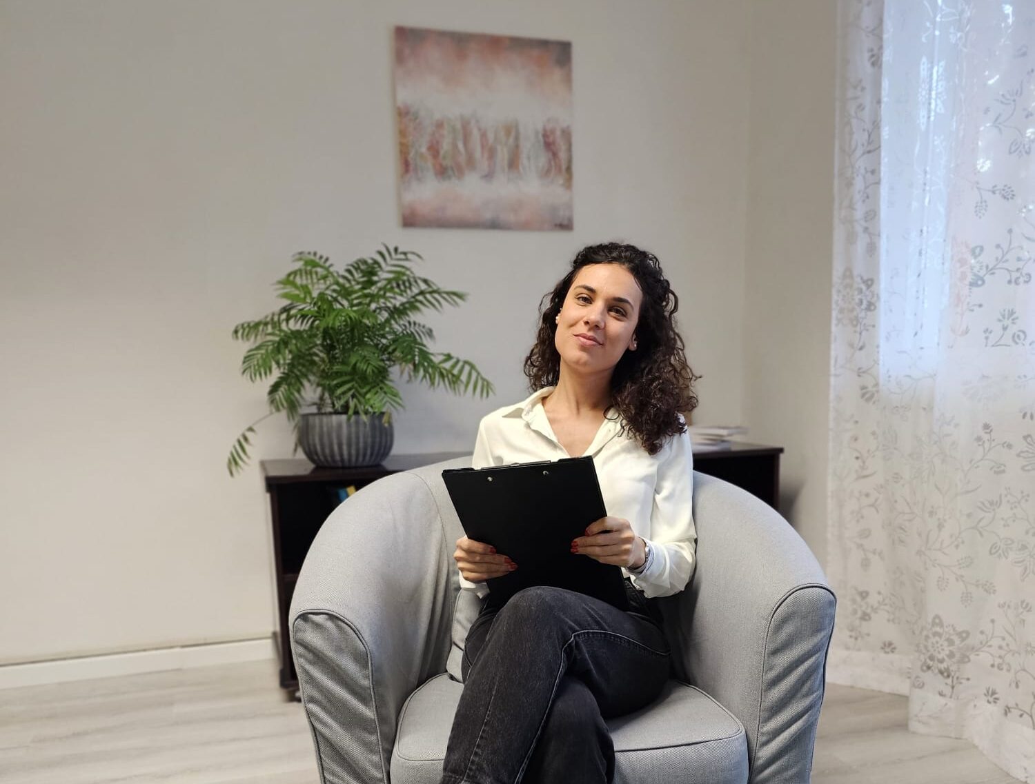 Immagine che ritrae Francesca Murgia psicologa e psicoterapeuta